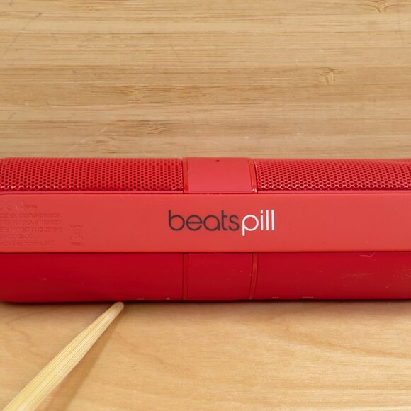 Beats Pill Wireless Bluetooth Speaker – Red - Picture 6 of 7